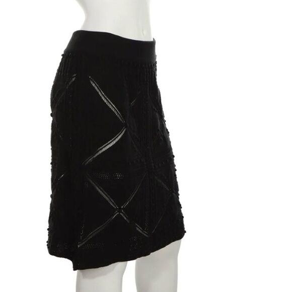 CHANEL CROCHET KNIT BLACK SKIRT 2004 CRUISE 42 - Picture 9 of 13
